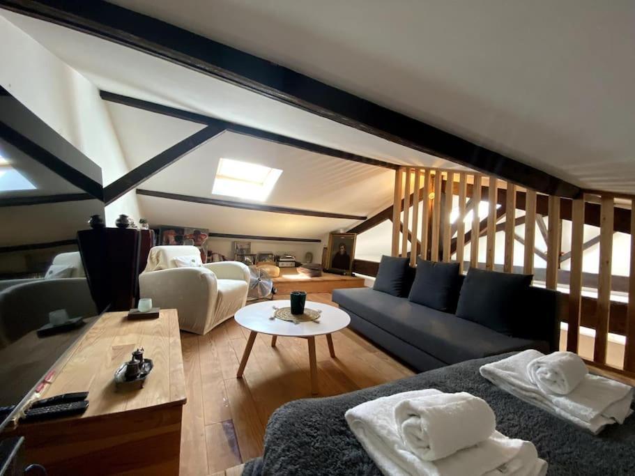 Charme Et Calme Au Coeur De Apartamento Burdeos